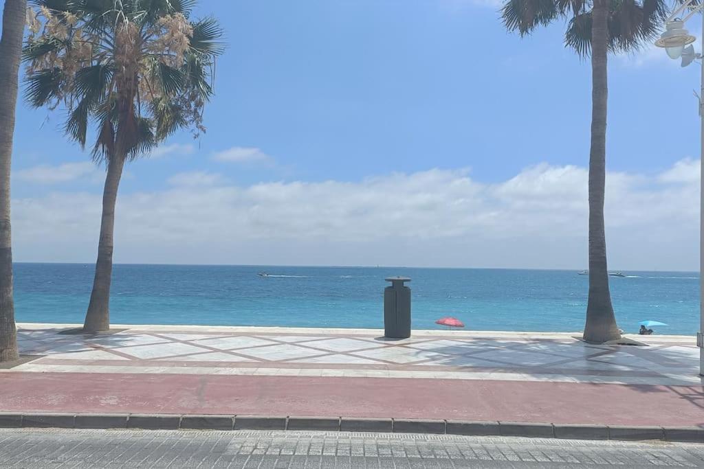 Apartamento 1ª Linea De Playa Alicante Bagian luar foto